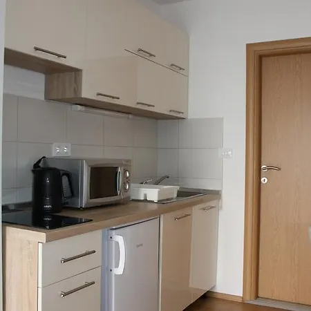 Apartment Suker *