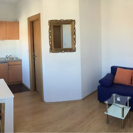 Apartment Suker *