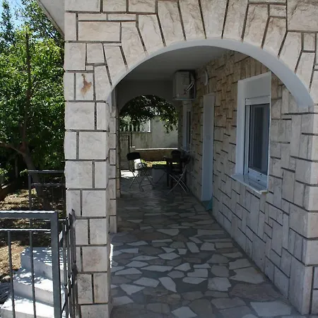 Apartment Suker
