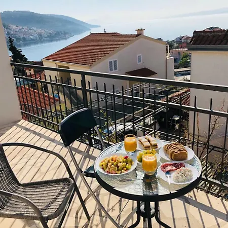 Suker Apartment Trogir
