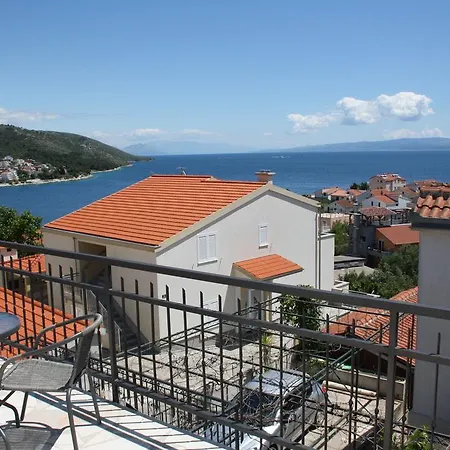 Apartman Suker *
